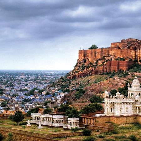 Bed And Breakfast Clock Tower Haveli Jodhpur  Bagian luar foto