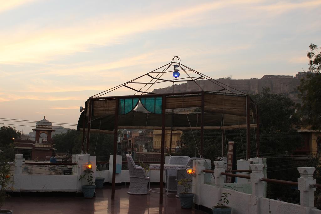Bed And Breakfast Clock Tower Haveli Jodhpur  Bagian luar foto