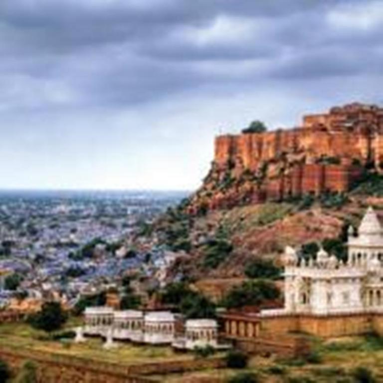 Bed And Breakfast Clock Tower Haveli Jodhpur  Bagian luar foto